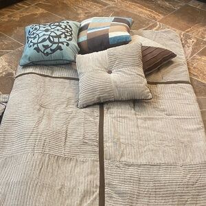 Striped Gray and Brown Bedding Set